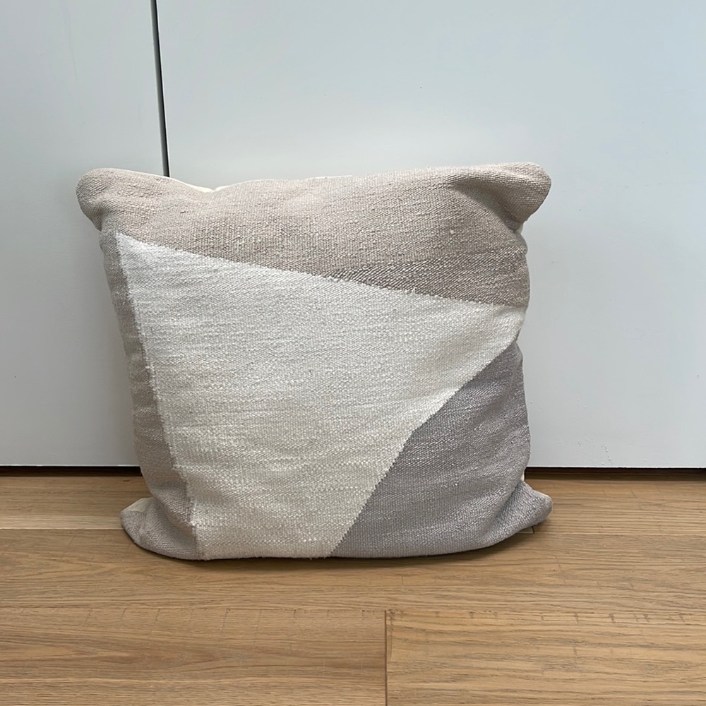 West elm pillowcase